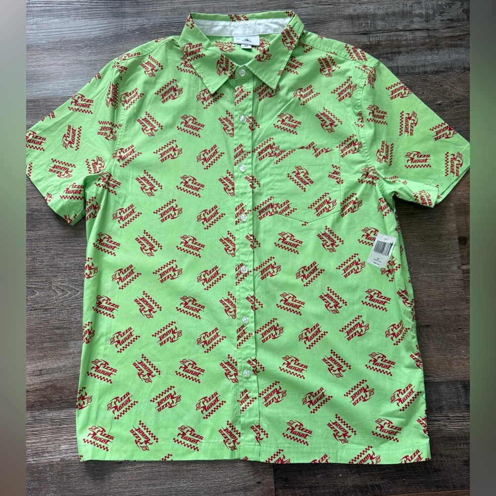 Disney Parks Pizza 🍕 Planet Men’s Toy Story NWT Size M 100%cotton